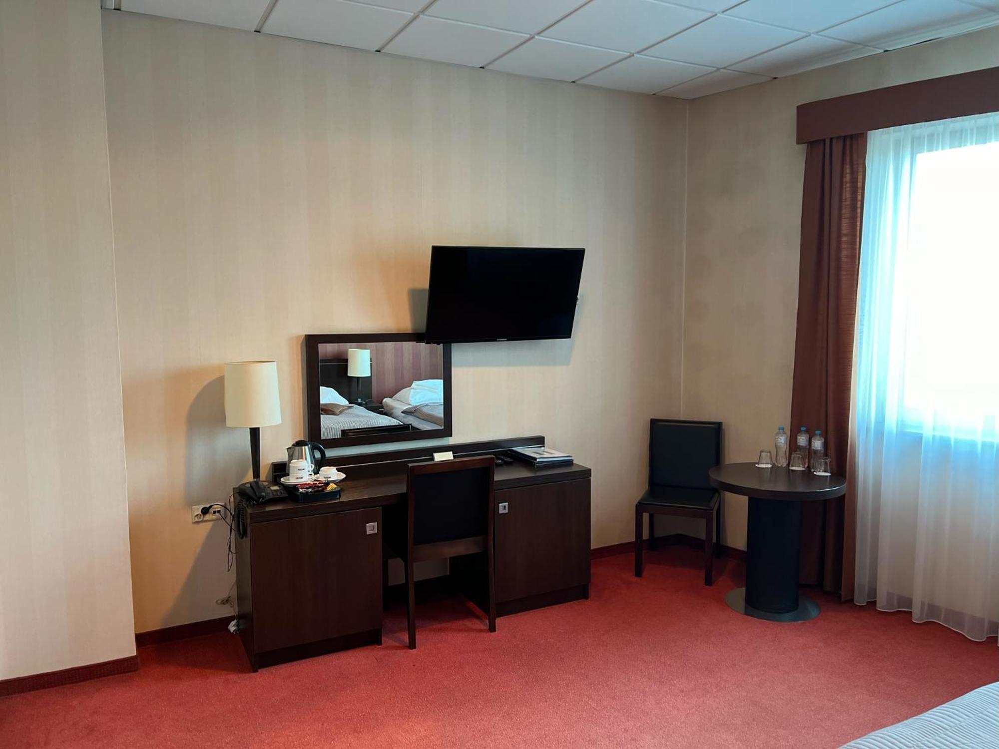 Hotel Pik ميكولو المظهر الخارجي الصورة