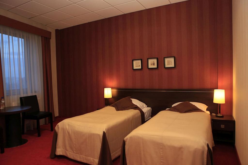 Hotel Pik ميكولو المظهر الخارجي الصورة