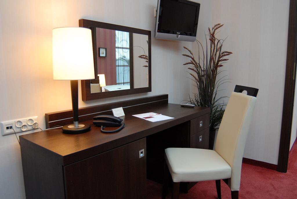 Hotel Pik ميكولو المظهر الخارجي الصورة